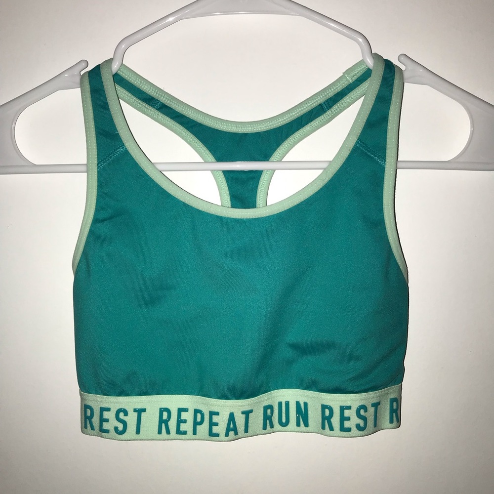 OLD NAVY ACTIVE Sports Bra